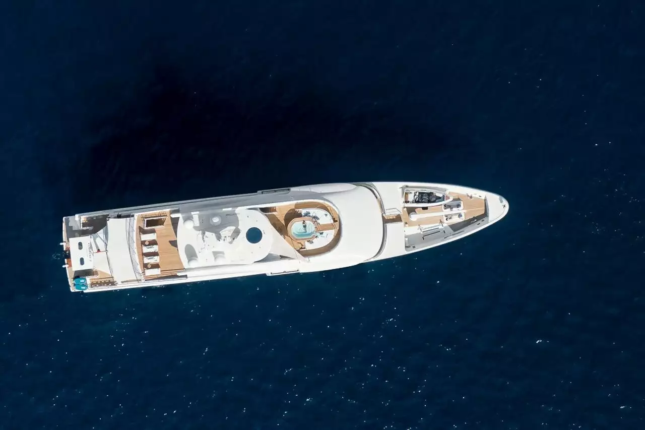 VOLPINI 2 yacht • Amels • 2018 • armatore Lindsay Fox