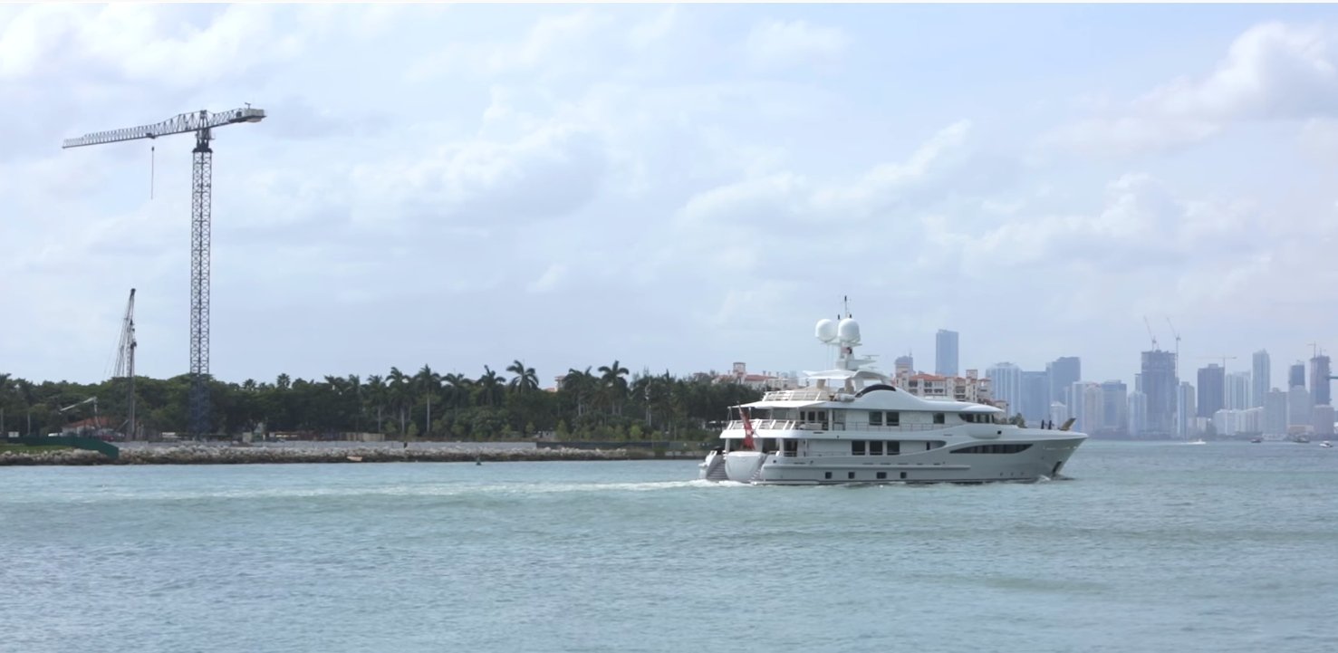 WERE DREAMS yacht • Amels • 2008 • Brazilian Owner