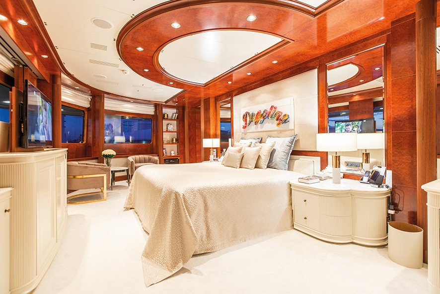 yacht EMIR interior