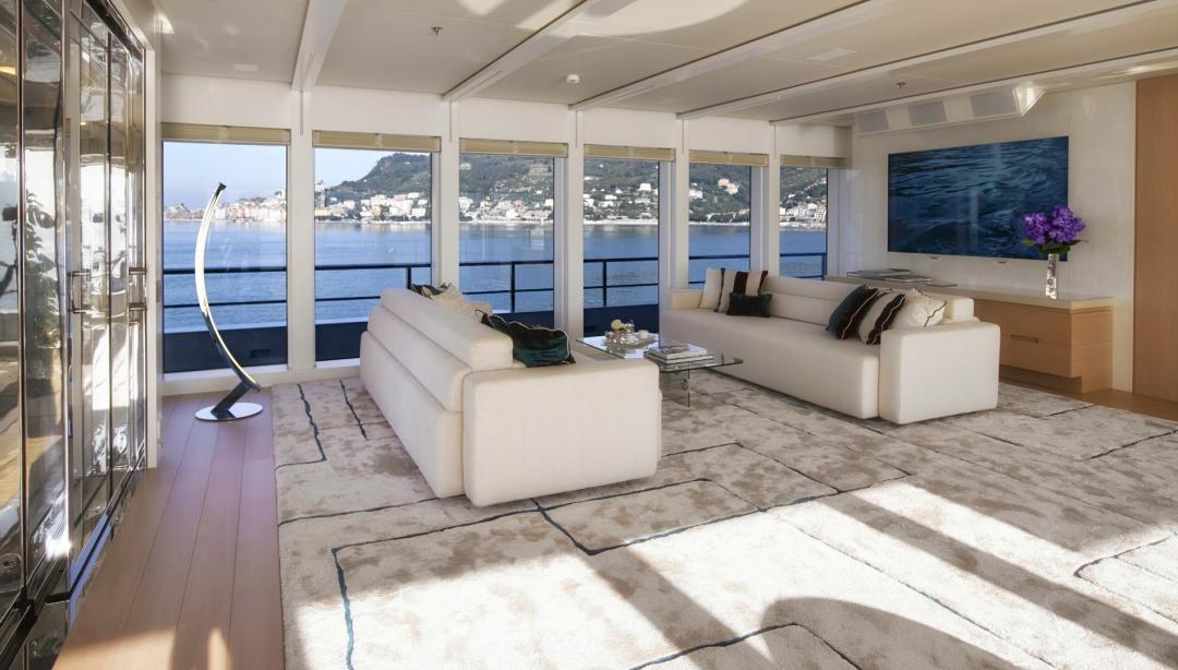 yacht Stella Maris interior 