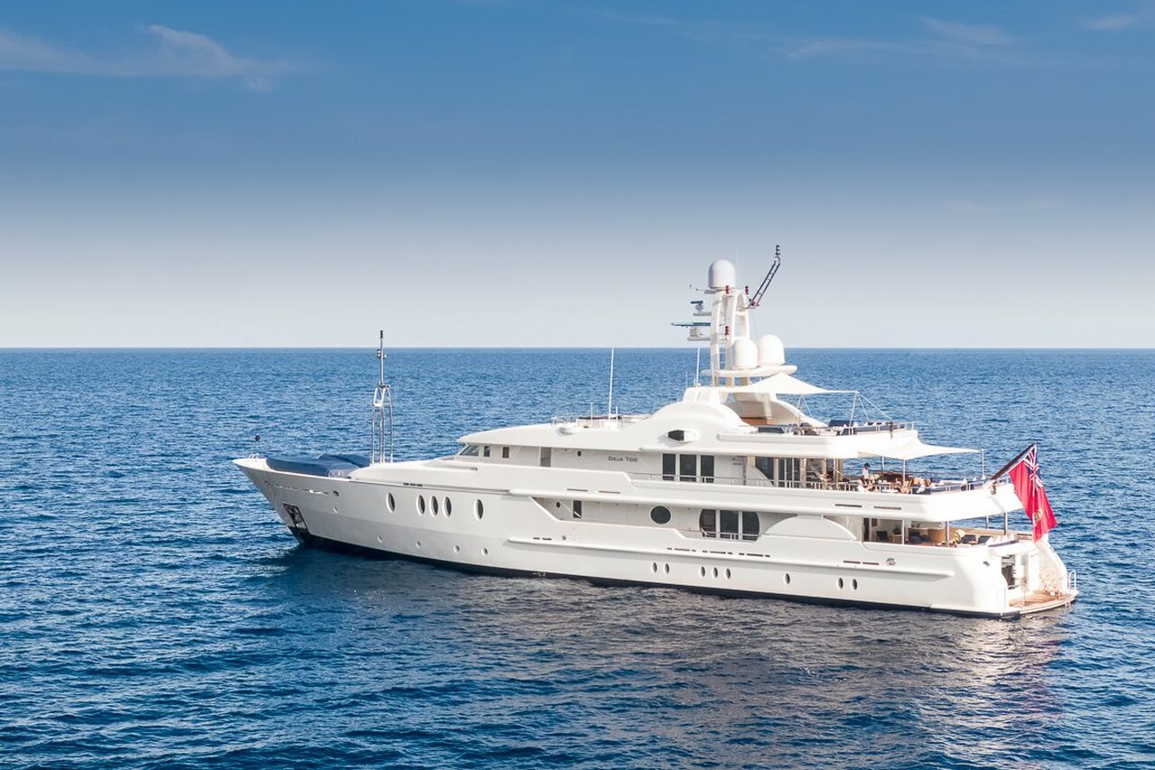 DEJA TOO yacht • Amels • 2003 • Owner 