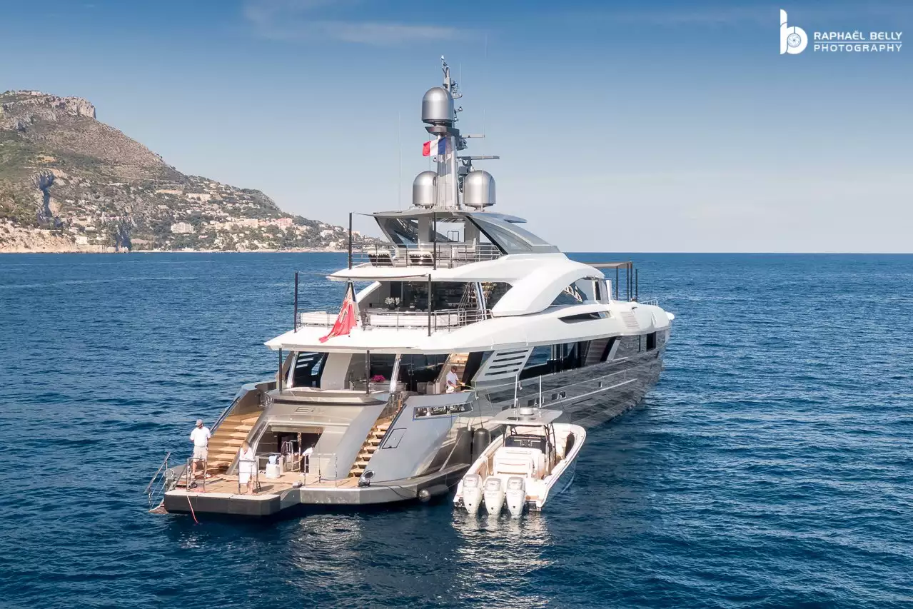 Yacht EIV • Rossi Navi • 2020 • propriétaire