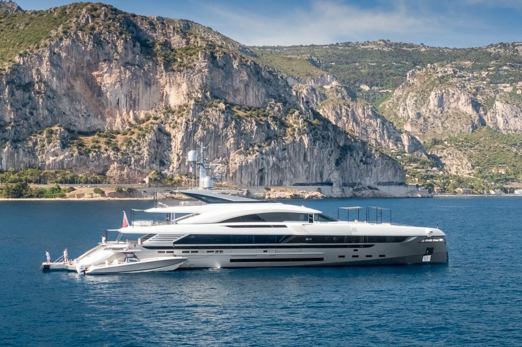 Yacht EIV • Rossi Navi • 2020 • armatore