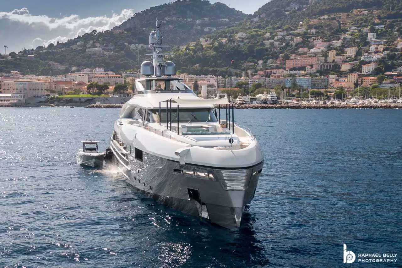 Yacht EIV • Rossi Navi • 2020 • propriétaire