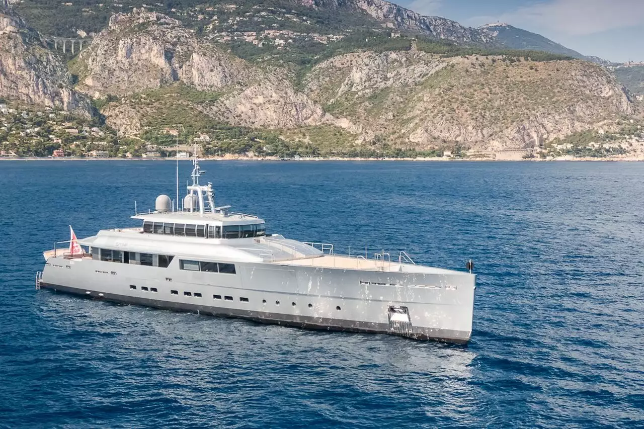 يخت EXUMA • Perini Navi • 2010 • المالك Eric Wittouck