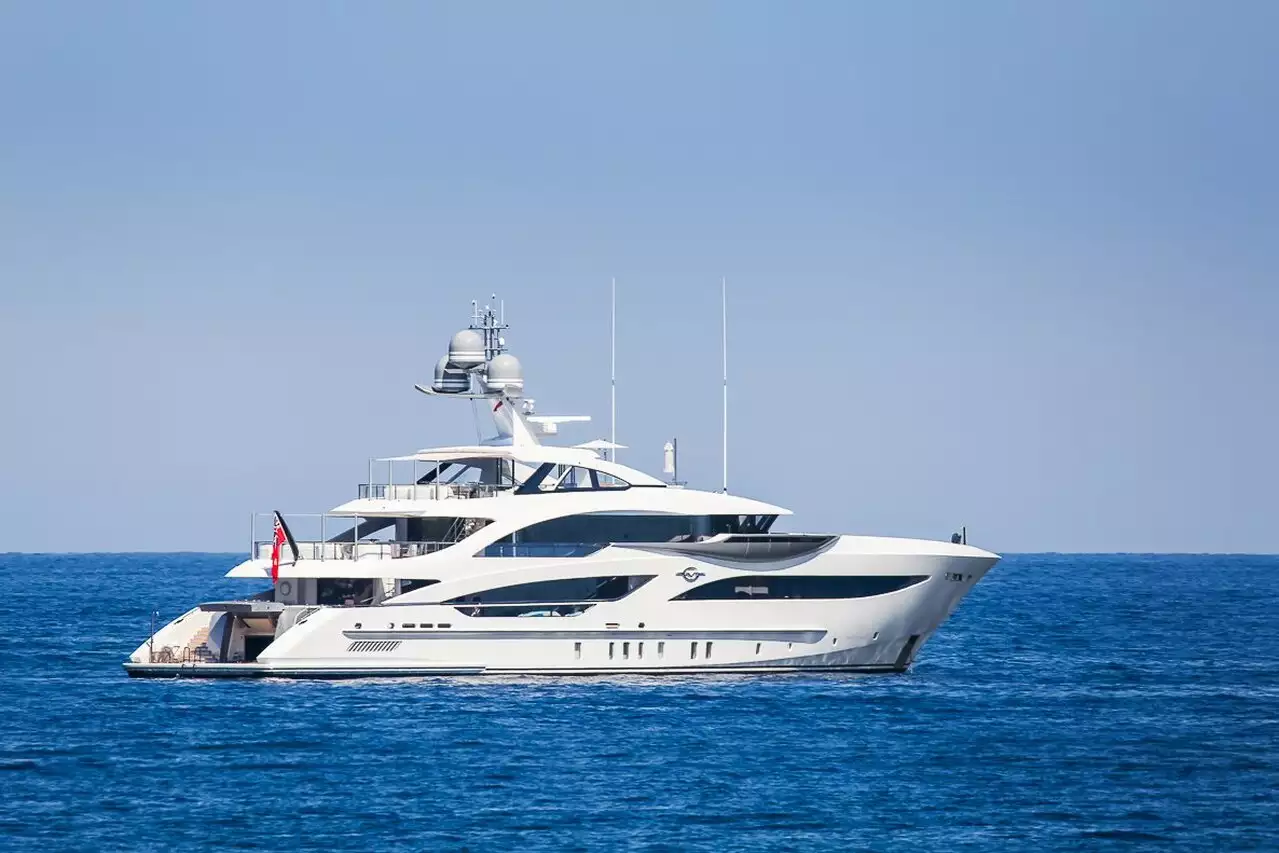 GALVAS Yacht • Heesen Yachts • 2019 • Eigentümerin Valerie Subbotin