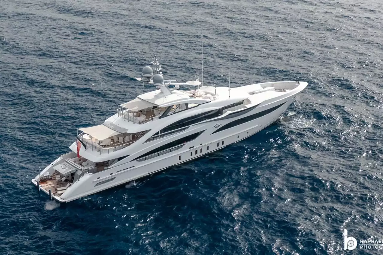 GALVAS Yacht • Heesen Yachts • 2019 • Propriétaire Valérie Subbotin