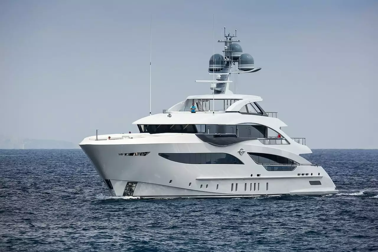 GALVAS Yacht • Heesen Yachts • 2019 • Proprietario Valerie Subbotin