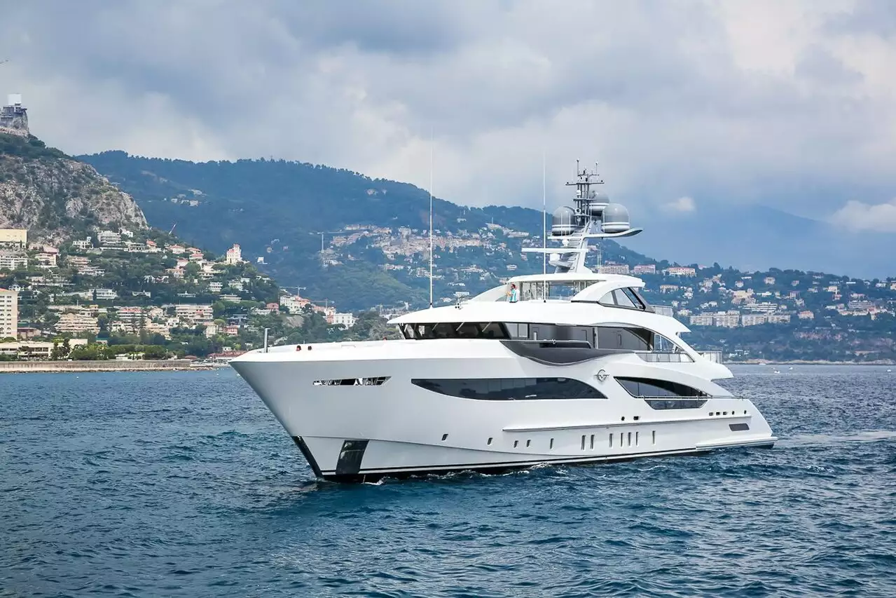 GALVAS Yacht • Heesen Yachts • 2019 • Propriétaire Valérie Subbotin