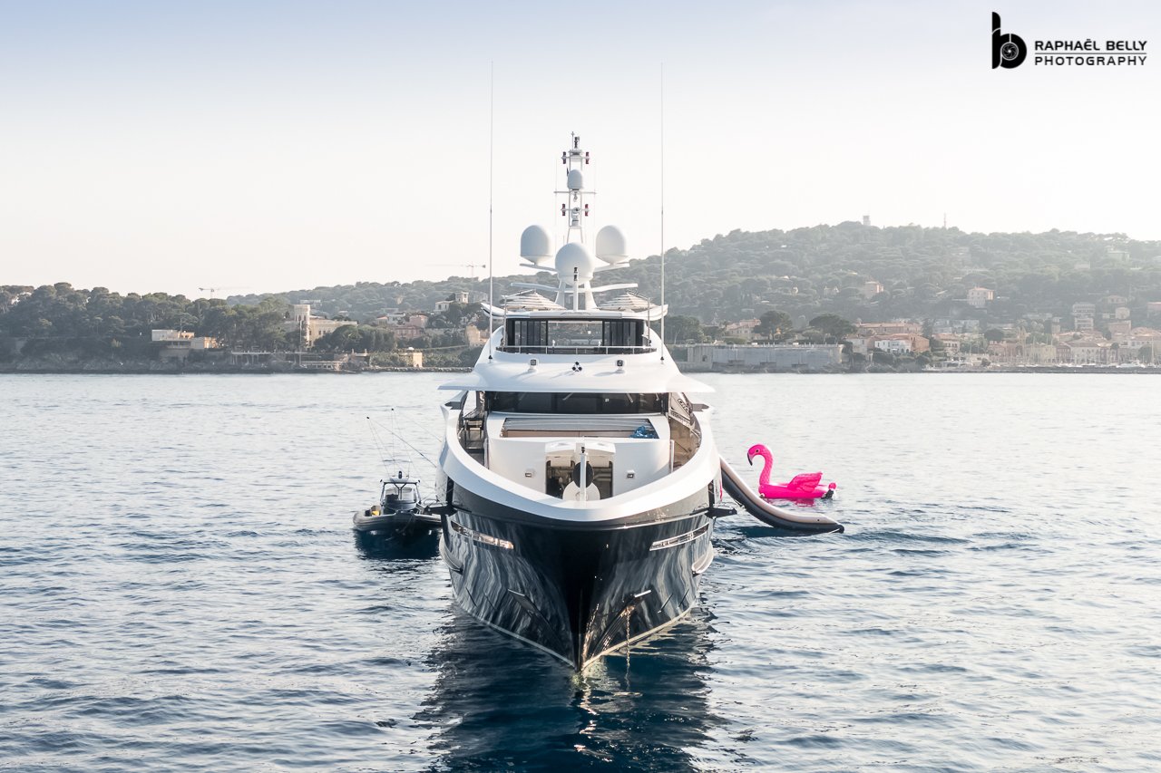 JULIA Yacht (ex SAIRU) • Heesen • 2015 • Eigentümerin