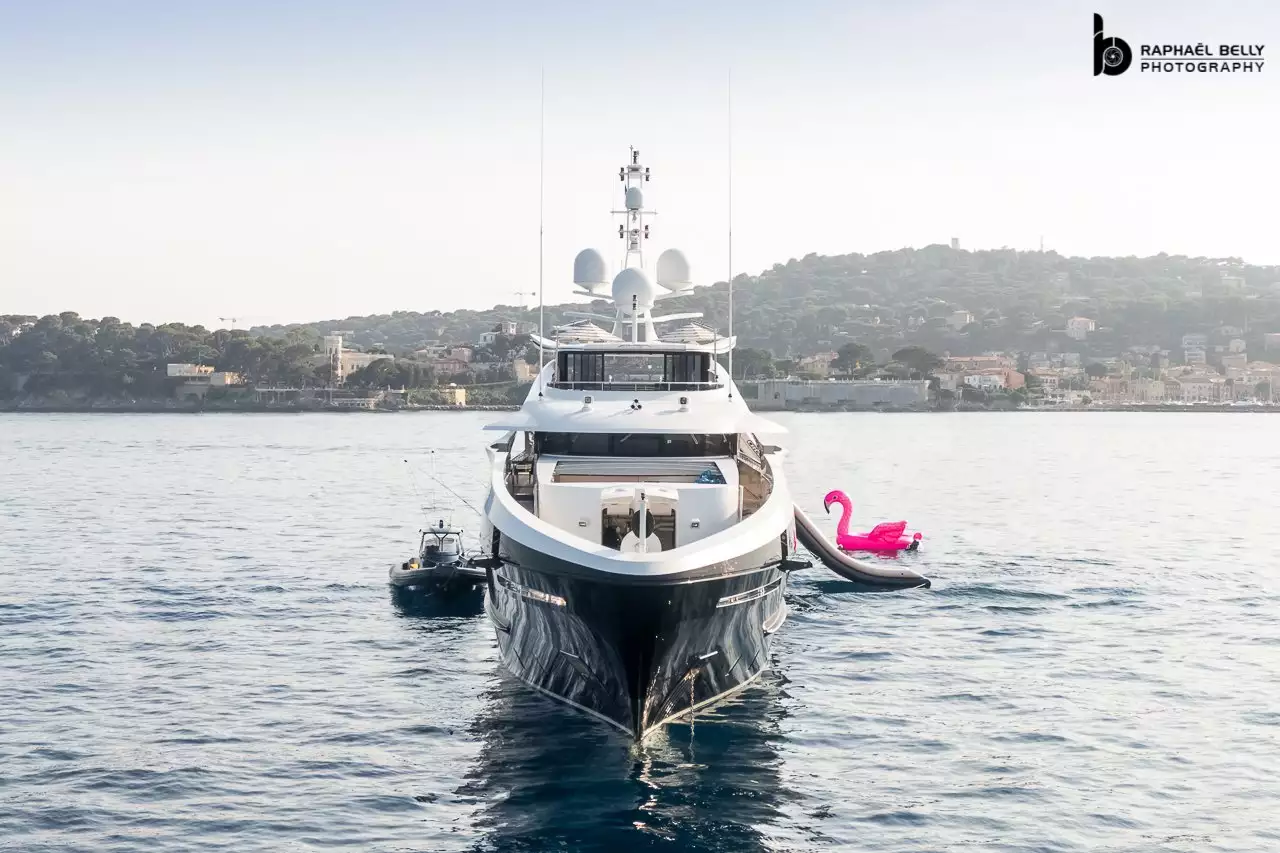 JULIA Yacht (eski SAIRU) • Heesen • 2015 • Sahibi