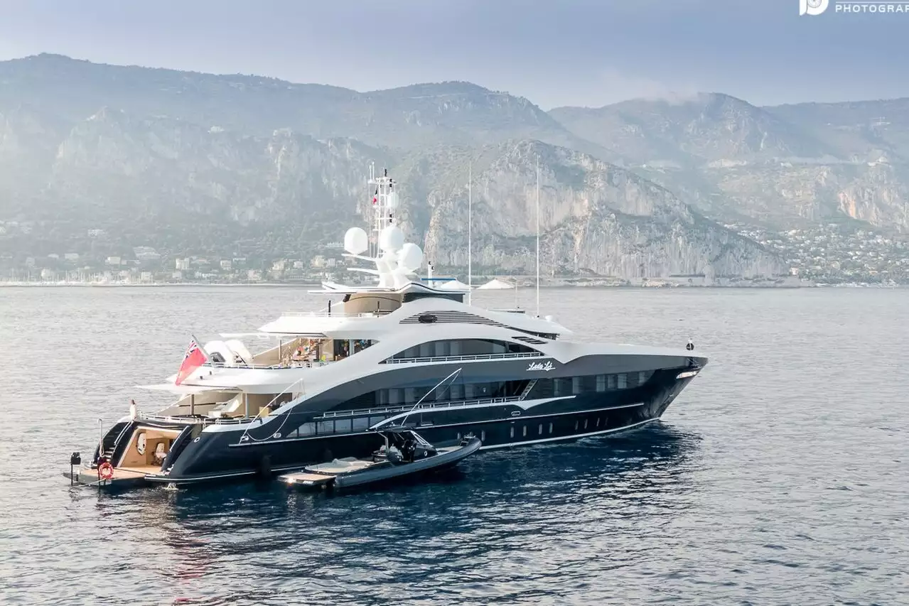 JULIA Yacht (ex SAIRU) • Heesen • 2015 • Propriétaire