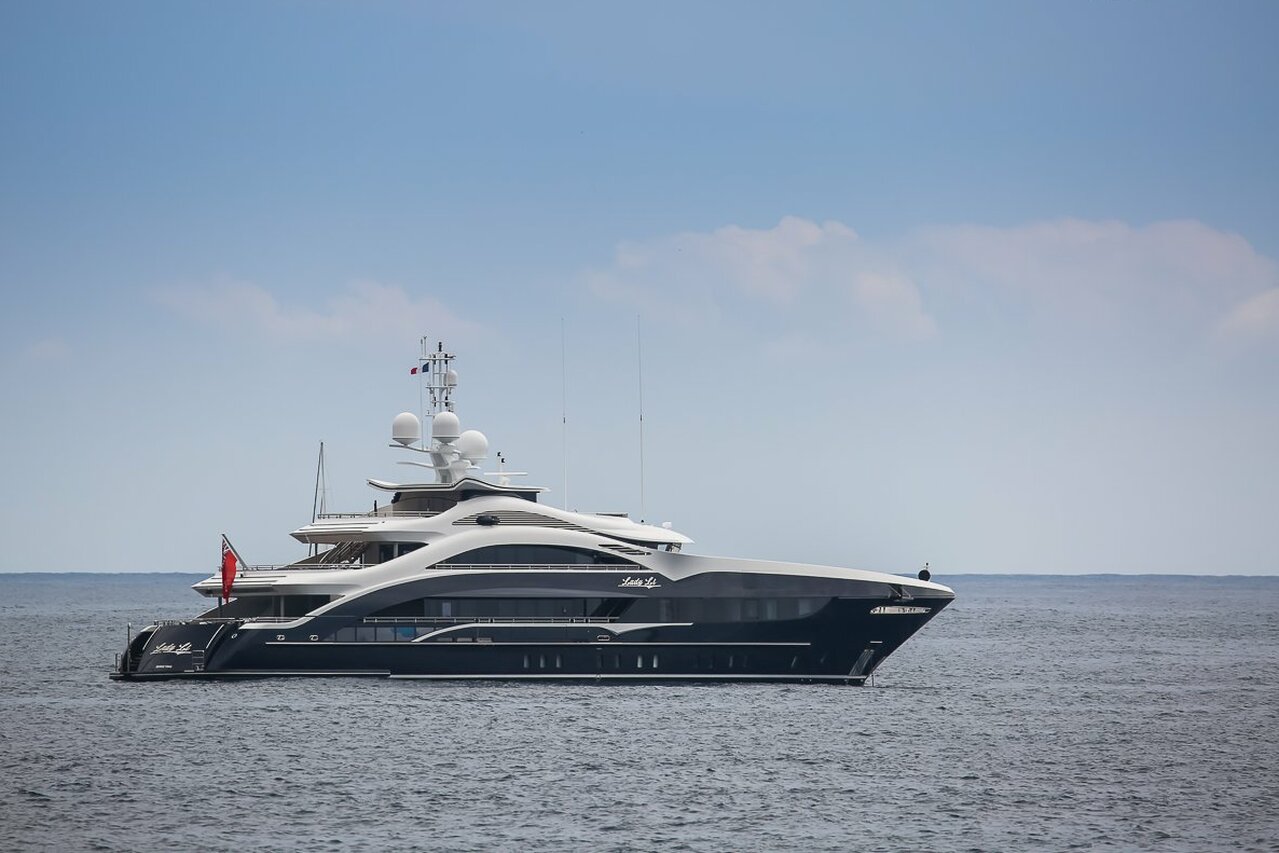 JULIA Yacht (ex SAIRU) • Heesen • 2015 • Owner