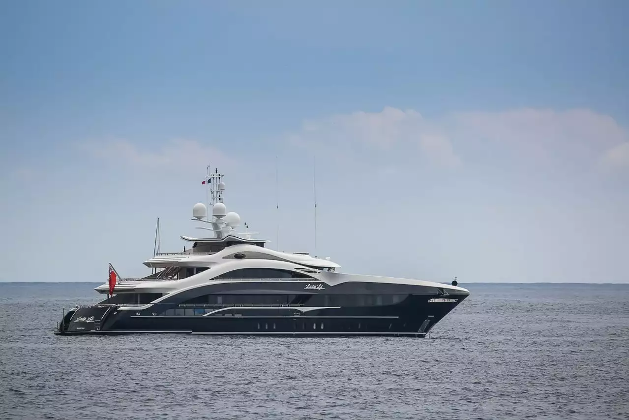 JULIA Yacht (ex SAIRU) • Heesen • 2015 • Propriétaire