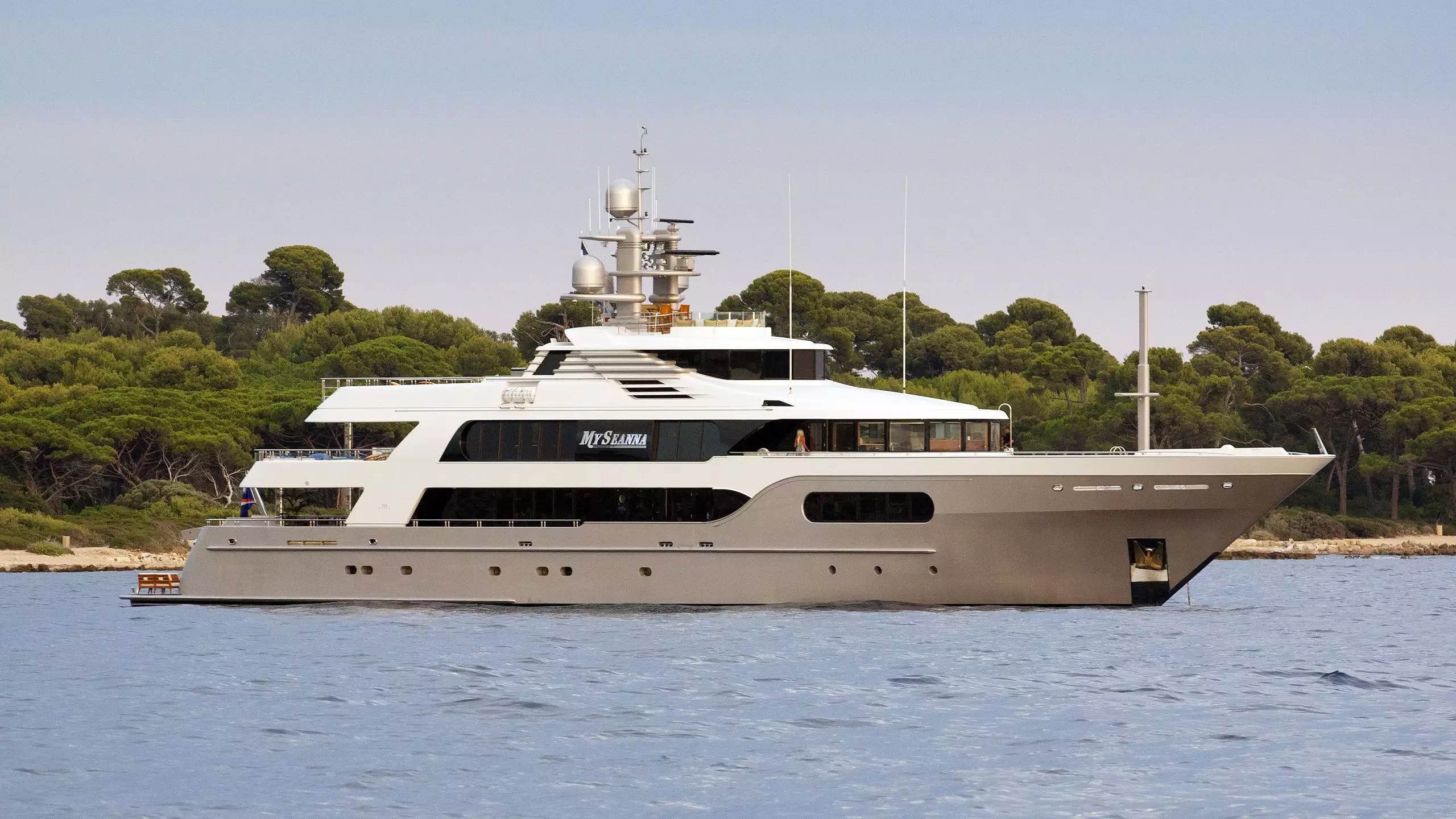 MY SEANNA Yacht • Delta Marine • 2003 • Proprietário Robert Pereira