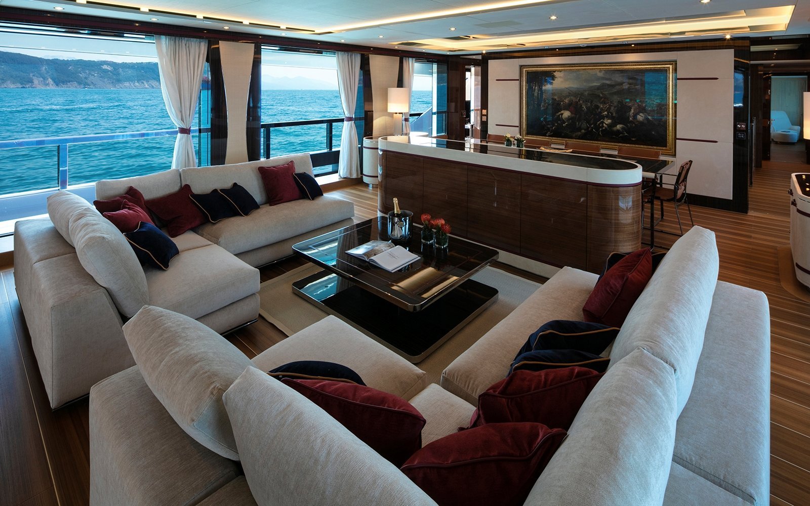 Intérieur du yacht Mangusta GranSport 54 Siniar
