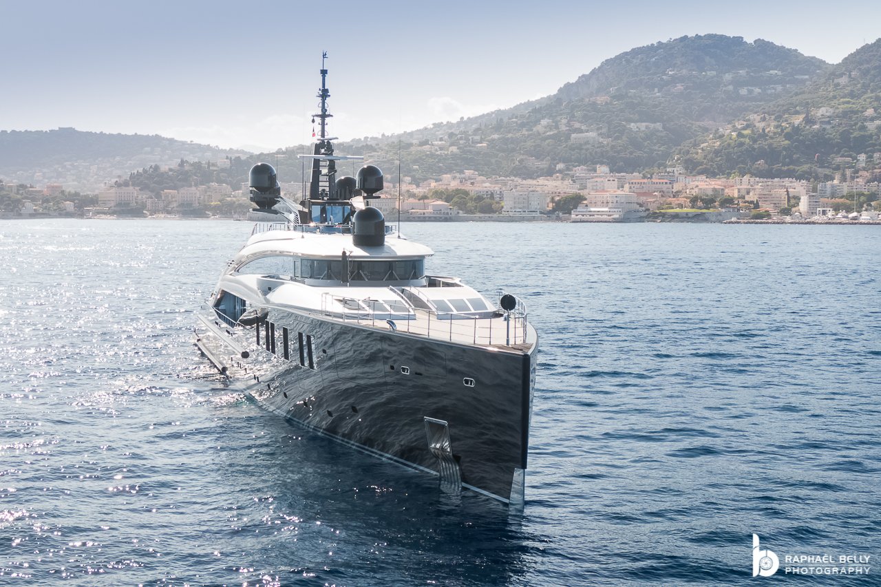 OKTO yacht • ISA Yachts • 2014 • proprietario Theodore Angelopoulos