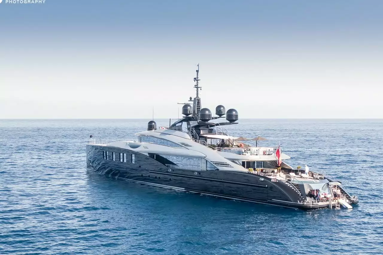 OKTO yacht • ISA Yachts • 2014 • proprietario Theodore Angelopoulos