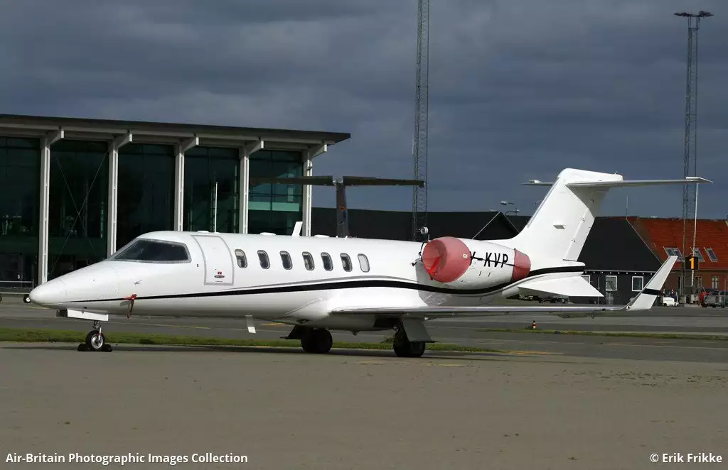 OY-KVP - Lear Jet 40 - propietario Kim Vibe Petersen 