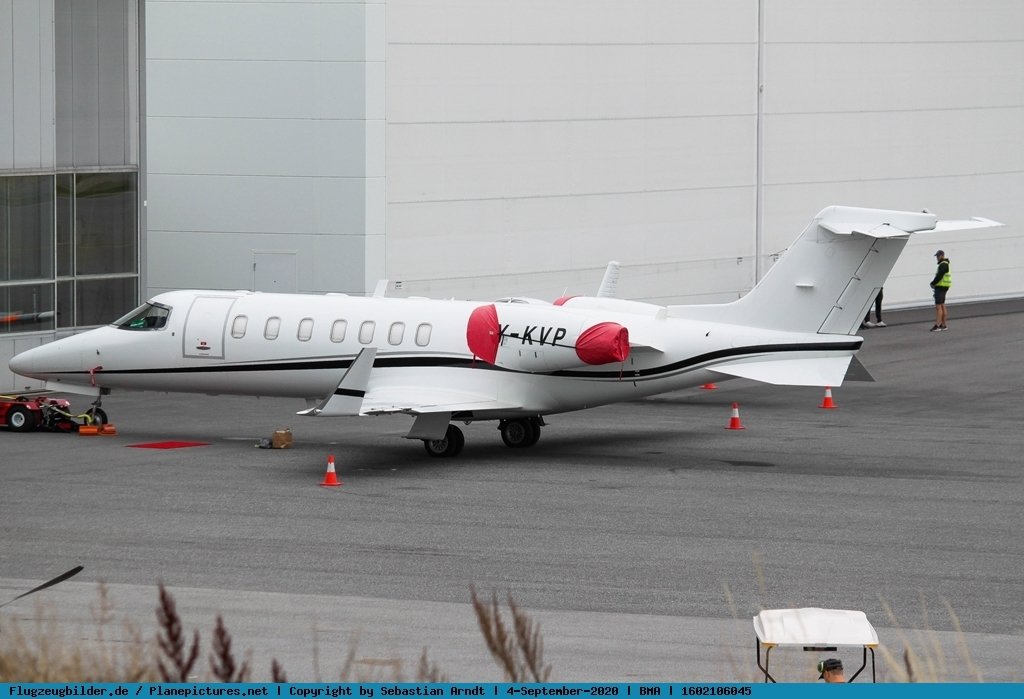 OY-KVP - Lear Jet 40 - propietario Kim Vibe Petersen 