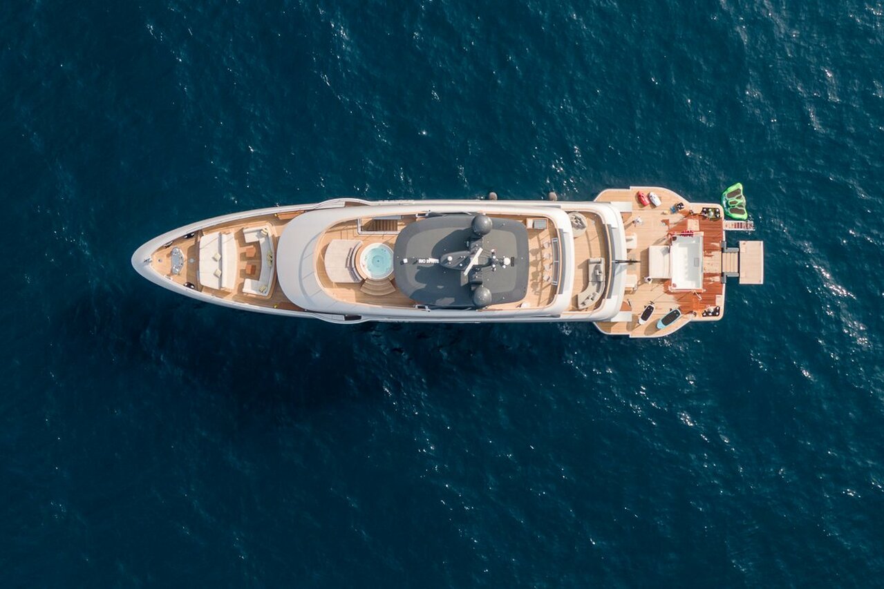 REBECA Yacht • Benetti • 2020 • Propriétaire Tim Ciasulli