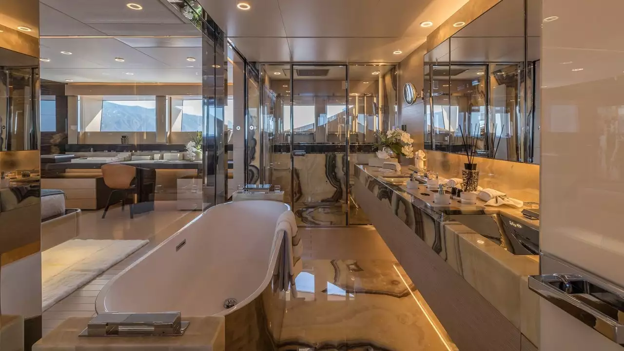 Interior del Rossi Navi Yacht LEL