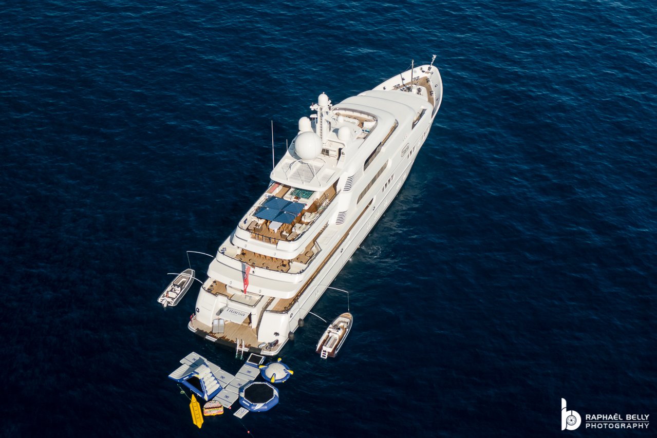 TITANIA Yacht • Lurssen • 2006 • Propriétaire John Caudwell