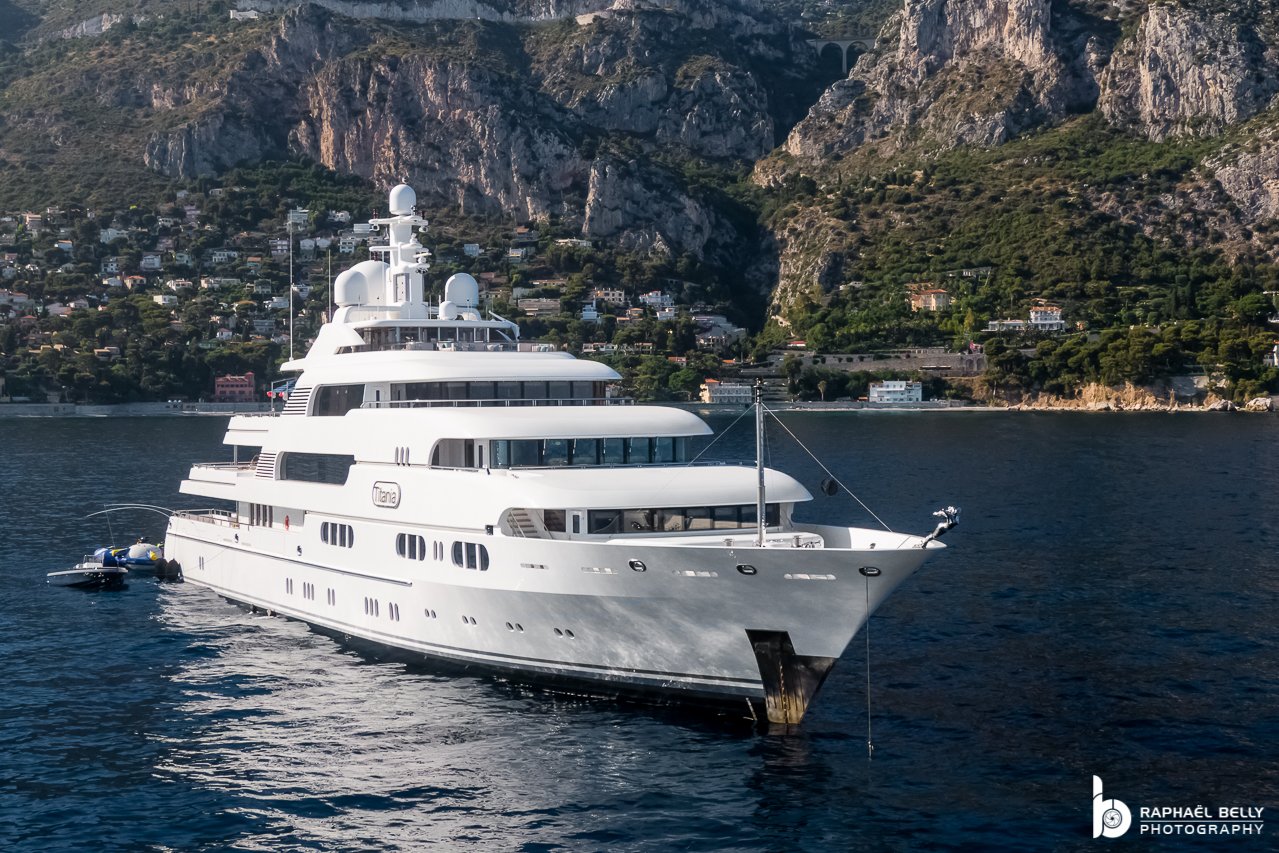 TITANIA Yacht • Lurssen • 2006 • Propriétaire John Caudwell