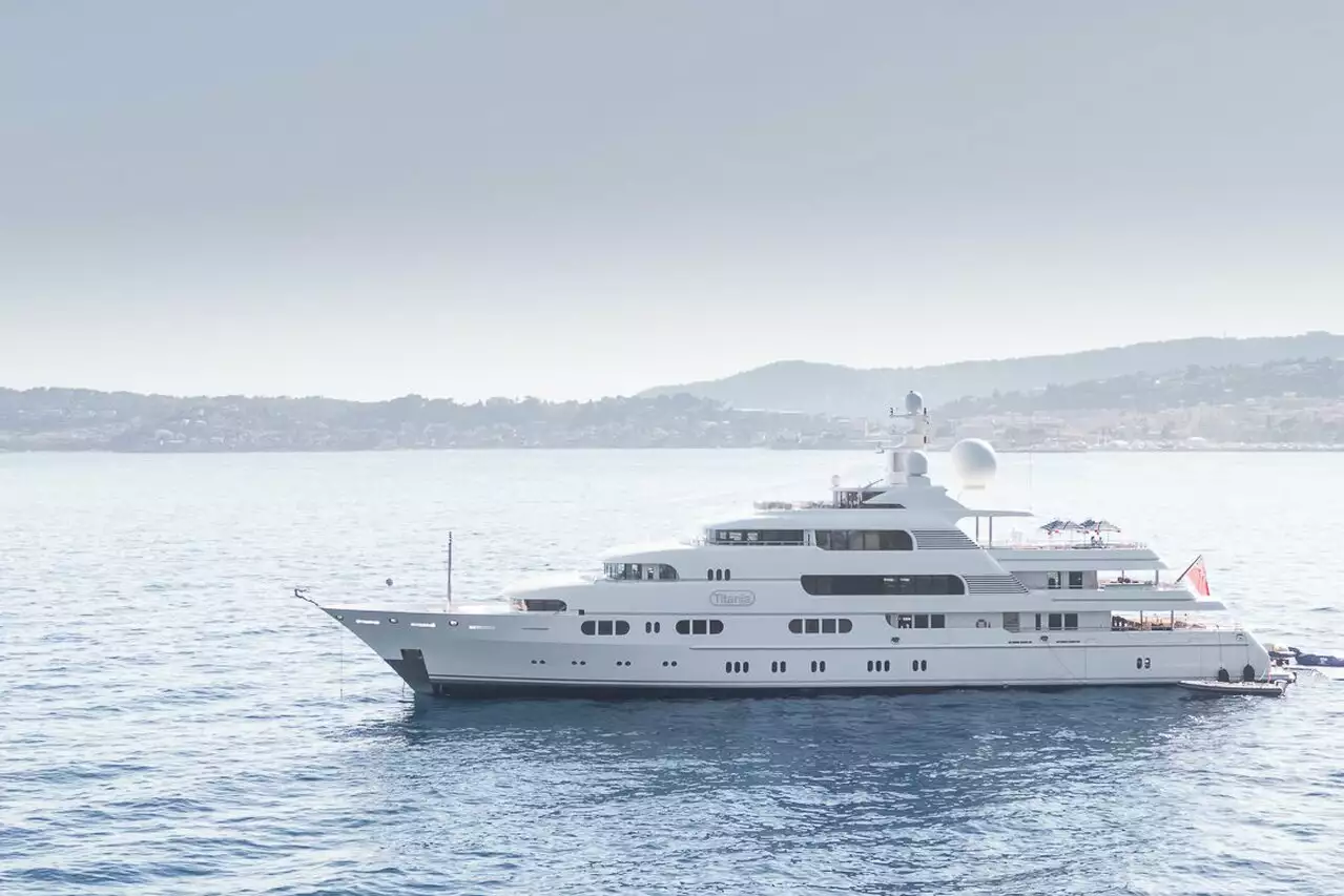 TITANIA Yacht • Lurssen • 2006 • Propriétaire John Caudwell