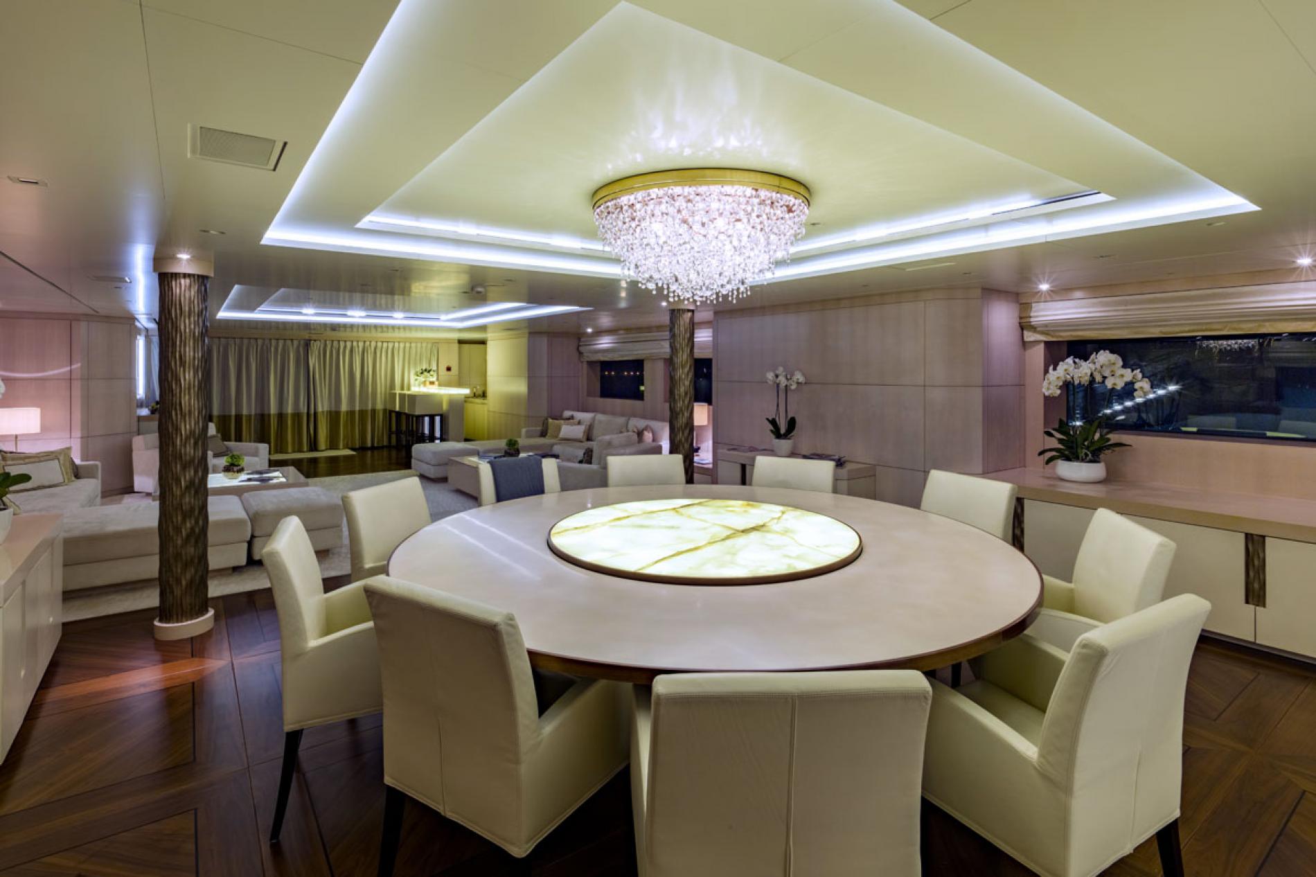 Intérieur du yacht VSY ROMA