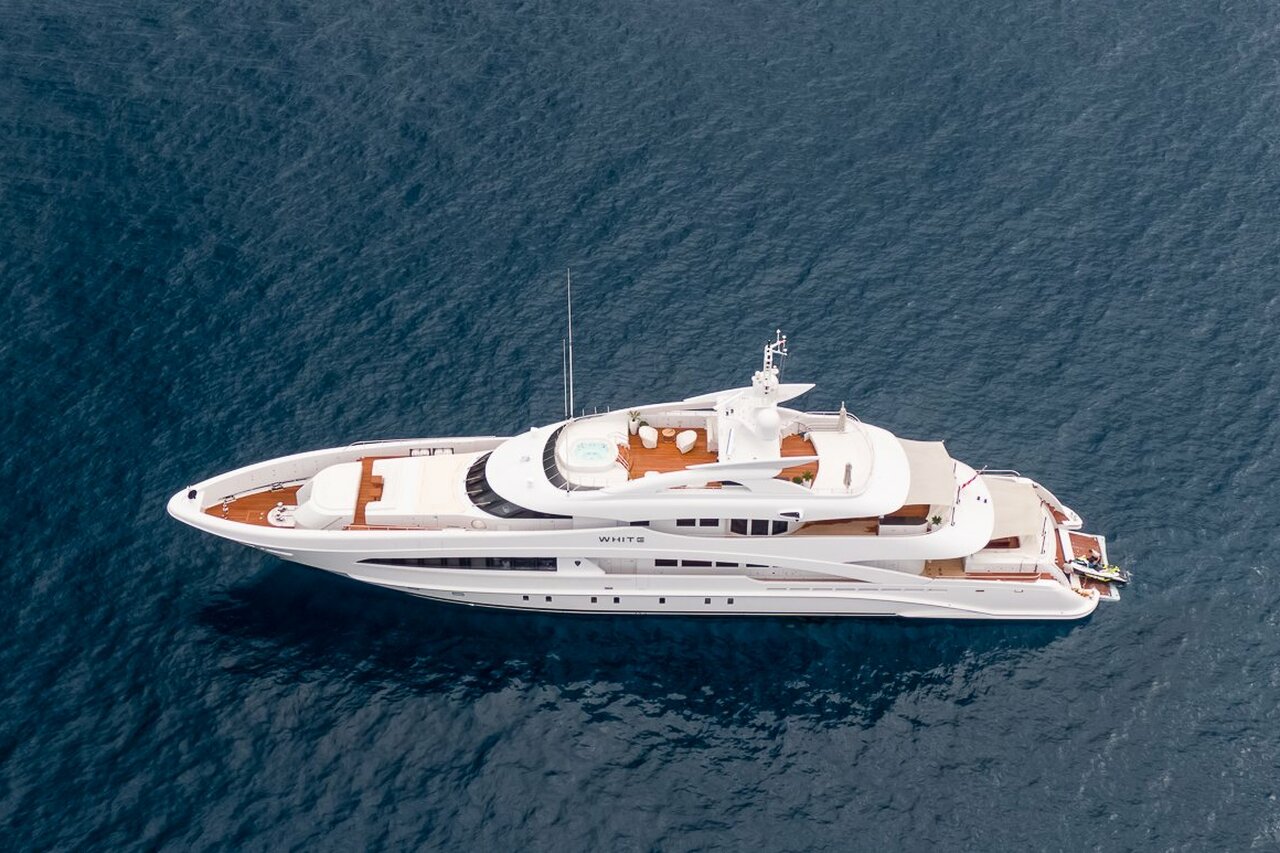 Yate BLANCO • Heesen • 2018 • Propietario 