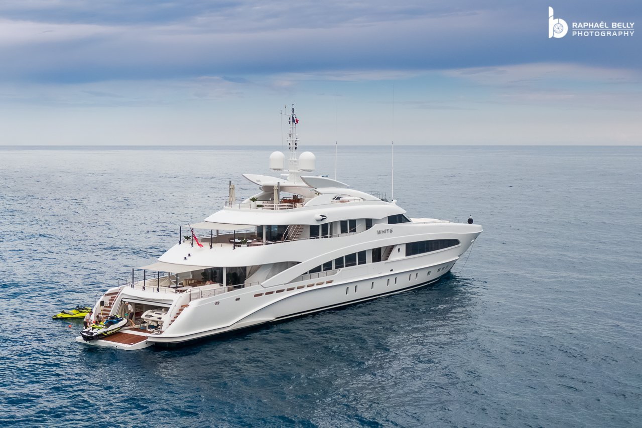 WHITE Yacht • European Millionaire $40M Superyacht • Heesen • 2018