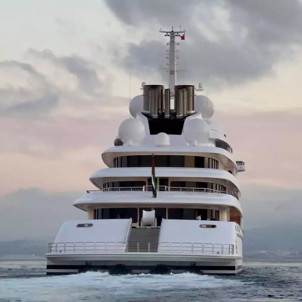 Yate Azzam • Lurssen • 2013