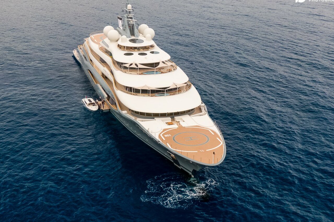 FLYING FOX Yacht • Lurssen • 2019 • Sahibi Dmitry Kamenshchik