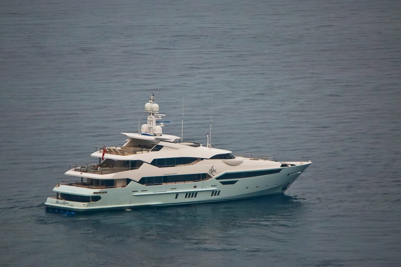 ARADOS Yacht - Sunseeker - 2014 - Valeur 25 000 000 $ - Propriétaire