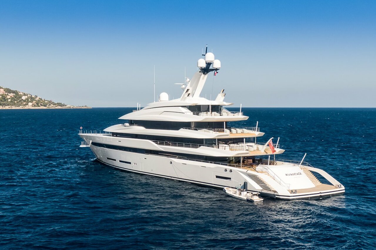 AVANTAGE Yacht • Lurssen • 2020 • Propriétaire Bulat Utemuratov