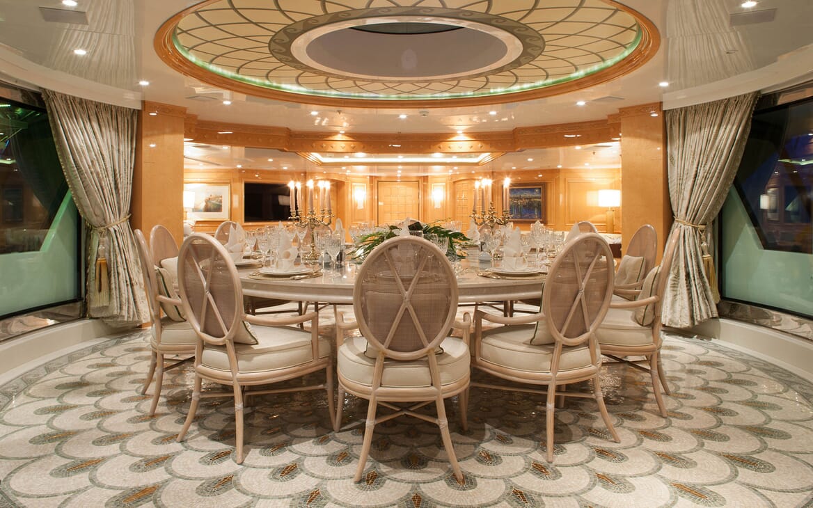 Benetti yacht ST DAVID interior