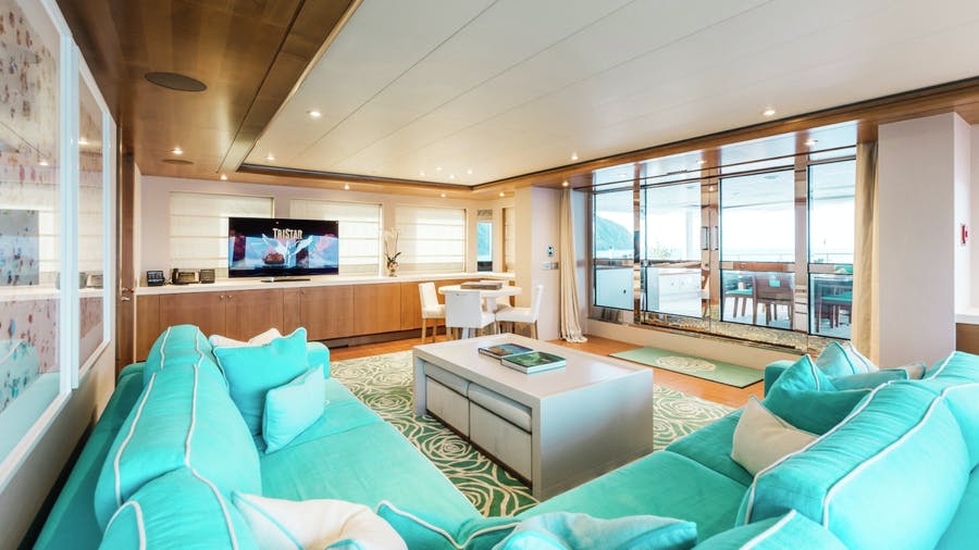 CRN Yacht AIFER interior