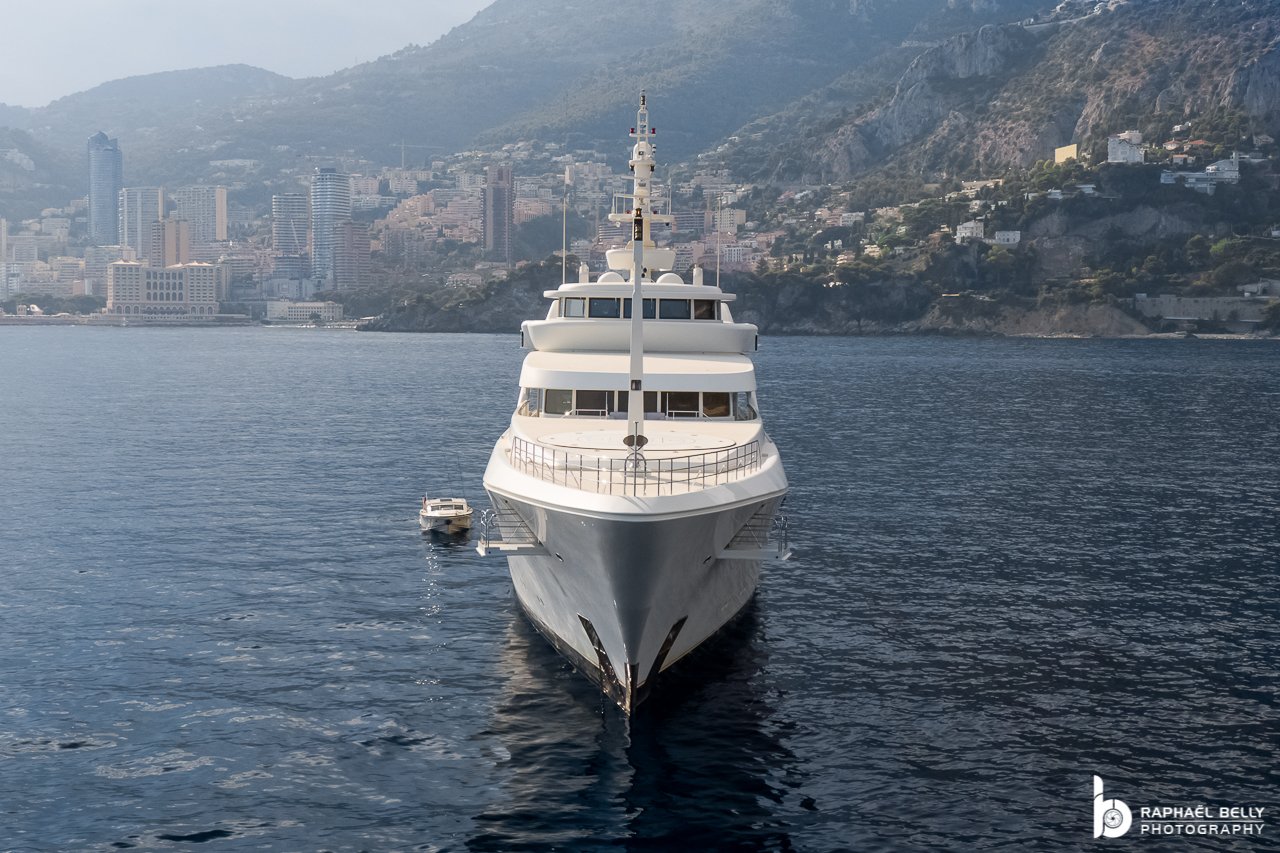 Яхта ECSTASEA • Feadship • 2004 г. • Владелец Альшаир Фияз 