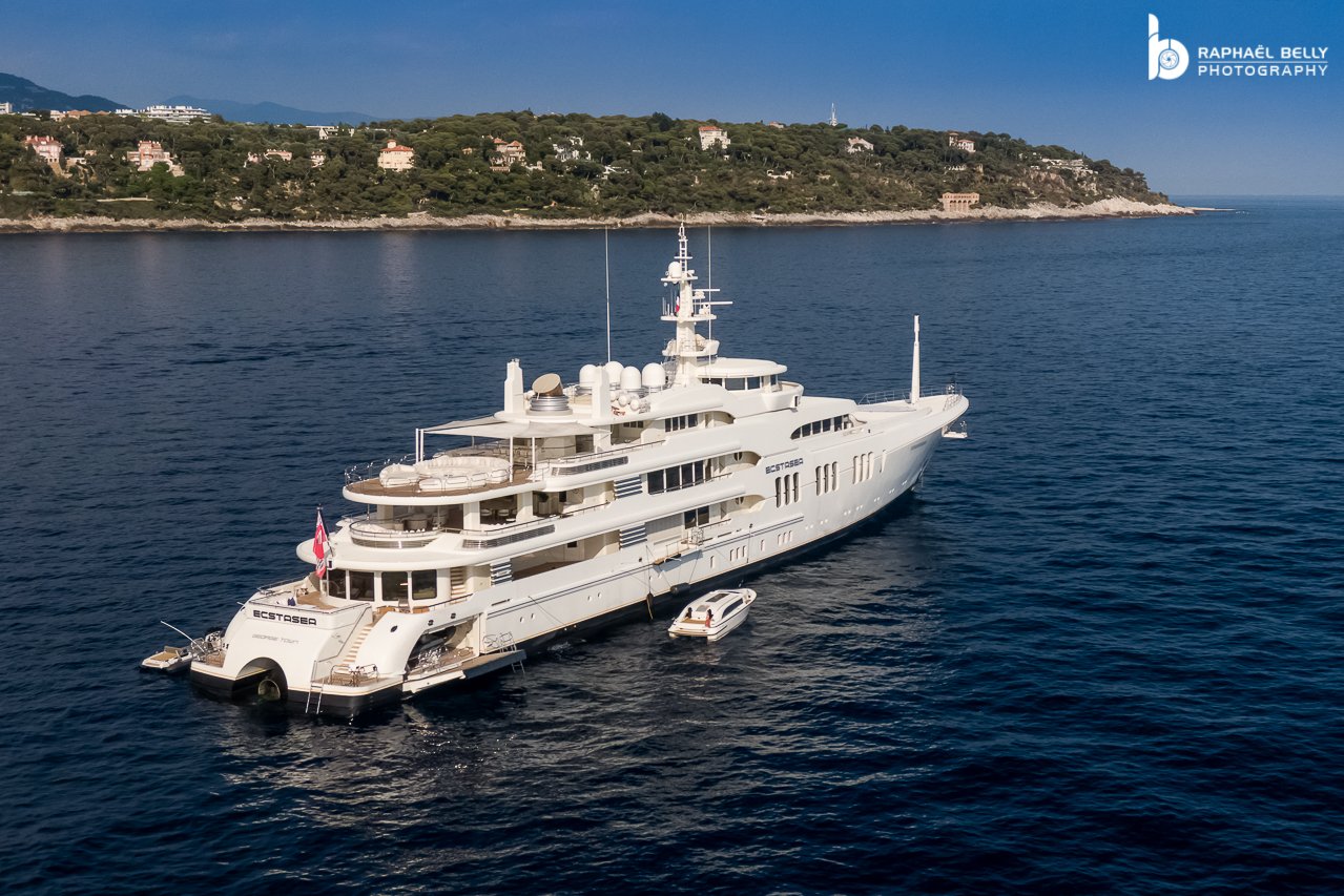 Яхта ECSTASEA • Feadship • 2004 г. • Владелец Альшаир Фияз