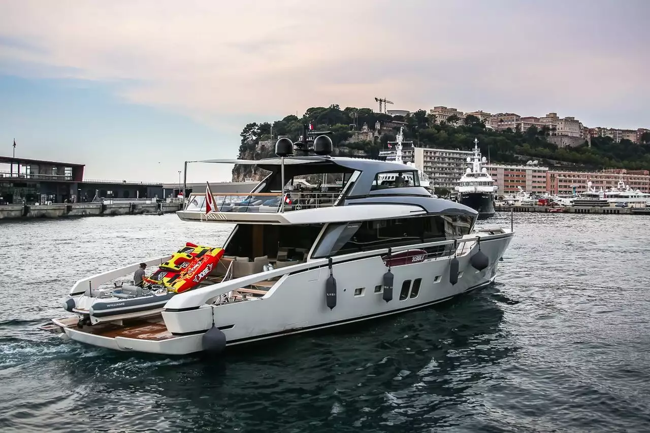 LISI III Yacht • San Lorenzo SX88 • 2015 • مالك المليونير الإيطالي