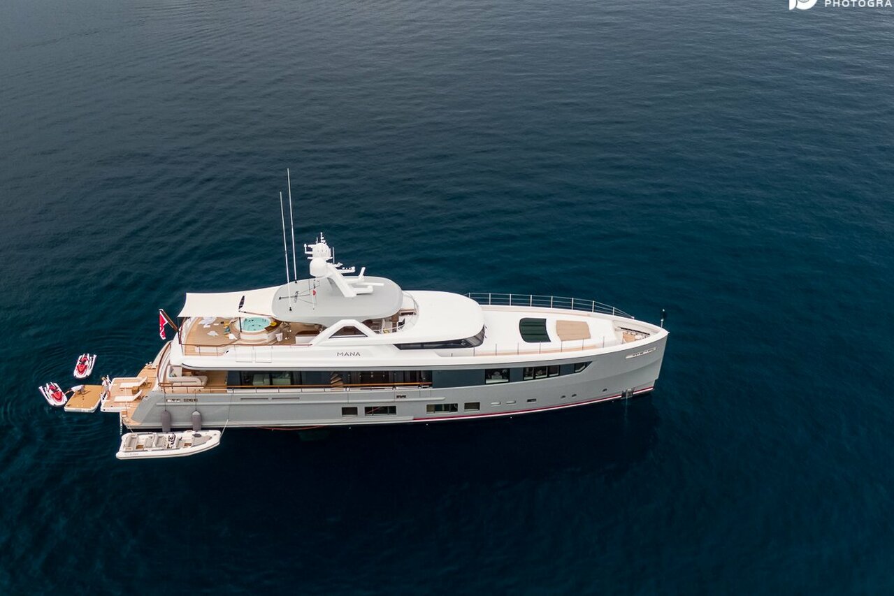 MANA Yacht - Astilleros Mulder - 2020 - Propietario Albert van Ommen