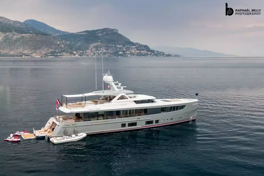 MANA Yacht • Estaleiros Mulder • 2020 • Proprietário Albert van Ommen