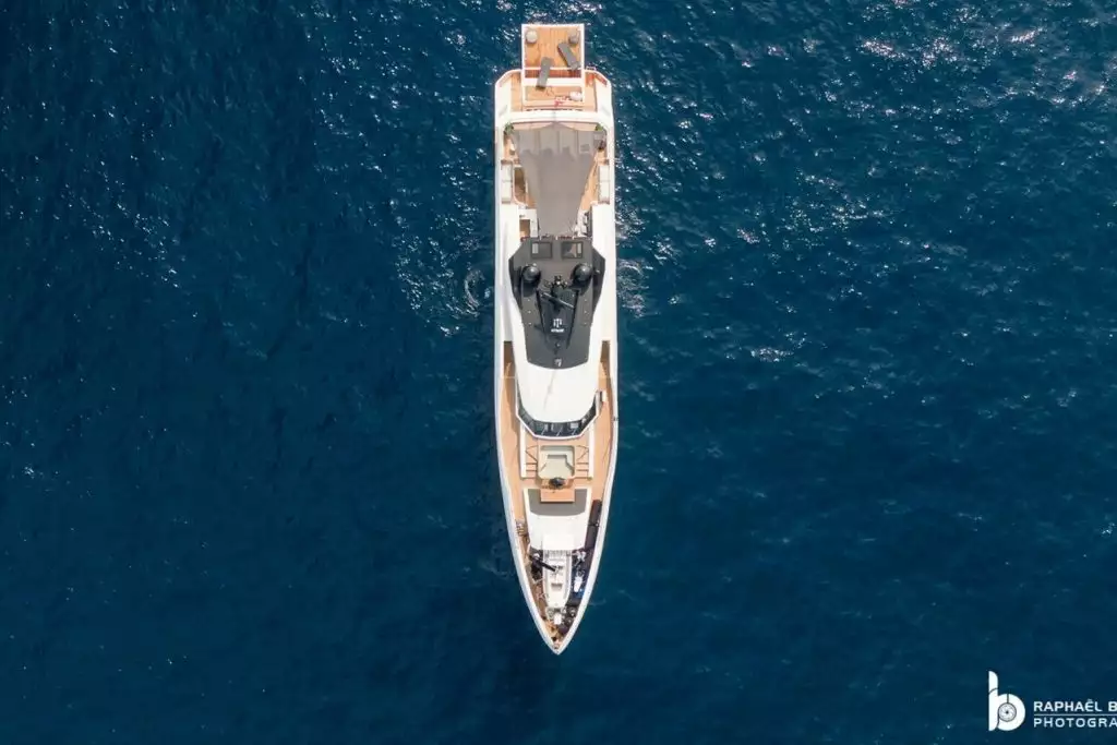 VOLGENDE jacht (ex MRS D) • Columbus Yachts • 2015 • eigenaar Rick Delaney