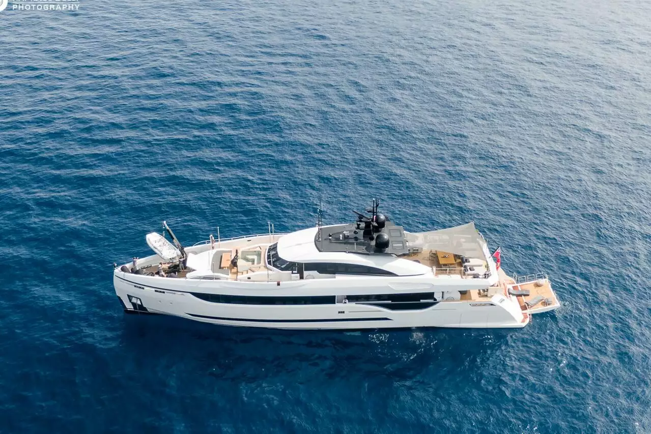Yacht NEXT (ex MRS D) • Columbus Yachts • 2015 • proprietario Rick Delaney