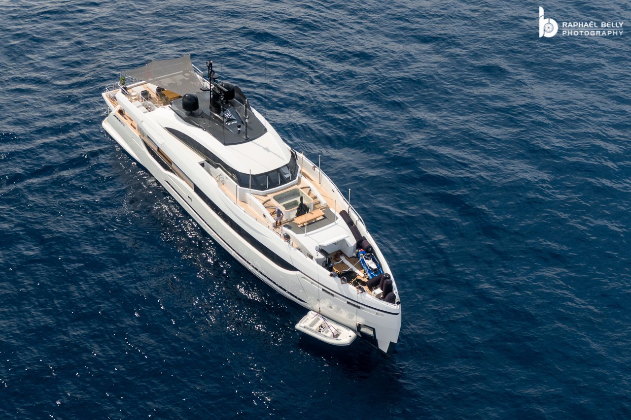 Yacht NEXT (ex MRS D) • Columbus Yachts • 2015 • proprietario Rick Delaney