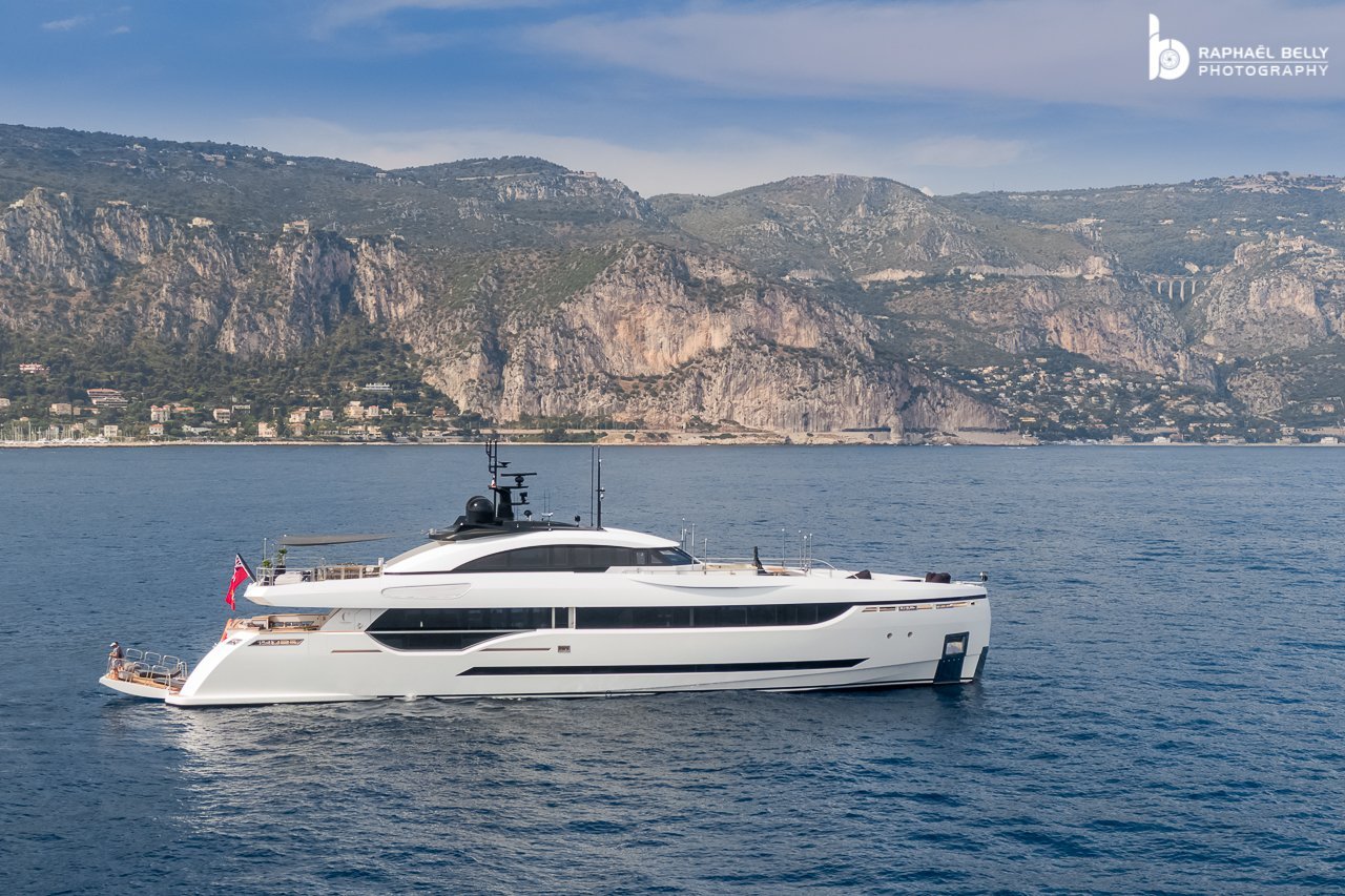 MRS D yacht • Columbus Yachts • 2015 • owner European Millionaire 