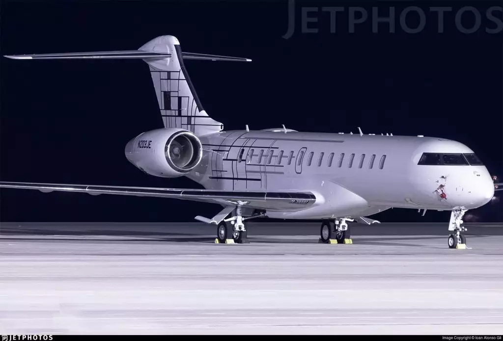 N203JE Bombardier Global 7500 Хуан Карлос Эскотет