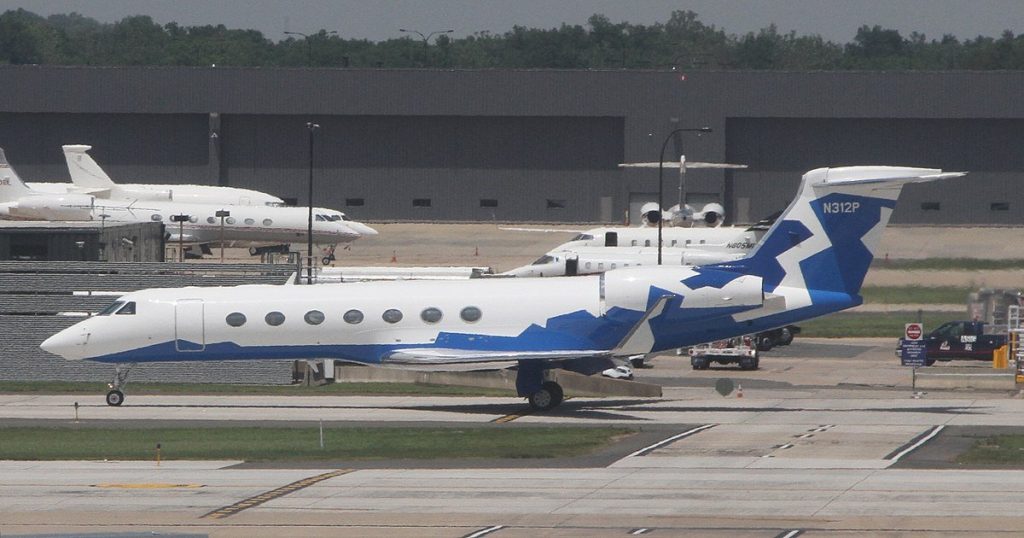 N312P - Gulfstream G550 - Fondazione della famiglia Pritzker