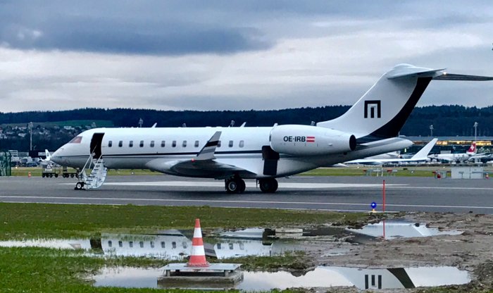 OE-IRB Bombardier Global Express Rene Benko Signa Group